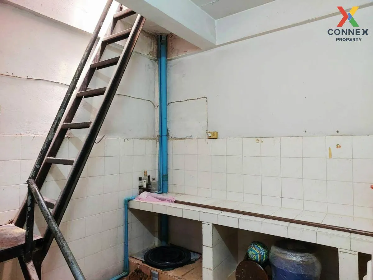 For Sale Townhouse/Townhome  , Sinthawee Ngam Charoen , Tha Kham 