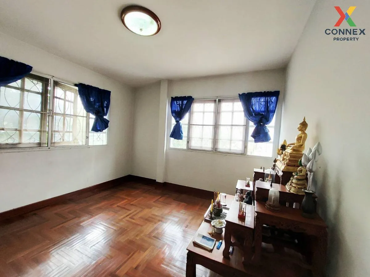 For Sale Baan Savitri , Salathammasop Sop , Thawi Watthana , Bang