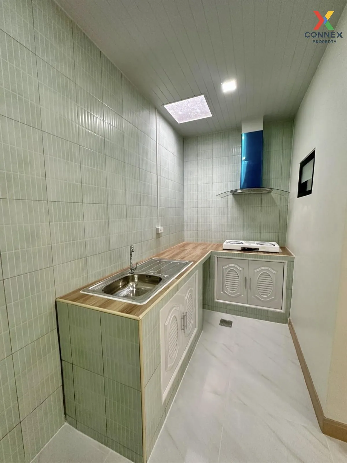 ขายทาวน์เฮ้าส์/ทาวน์โฮม  อินทราวิว  พระยาสุเรนทร์ 19 บางชัน เขต ค