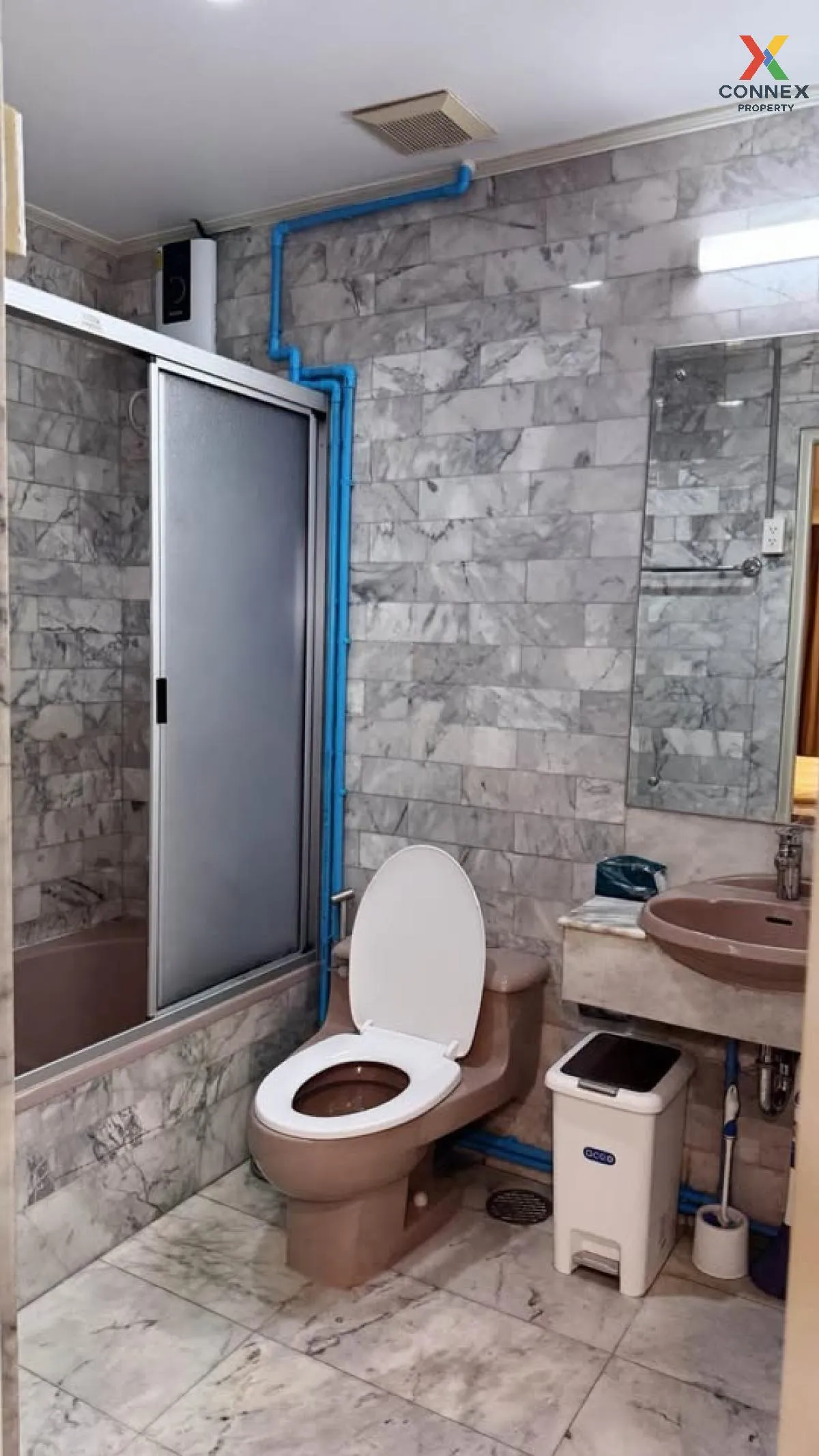 For Rent Condo , Sampoom Garden , BTS-Saint Louis , Silom , Bang 