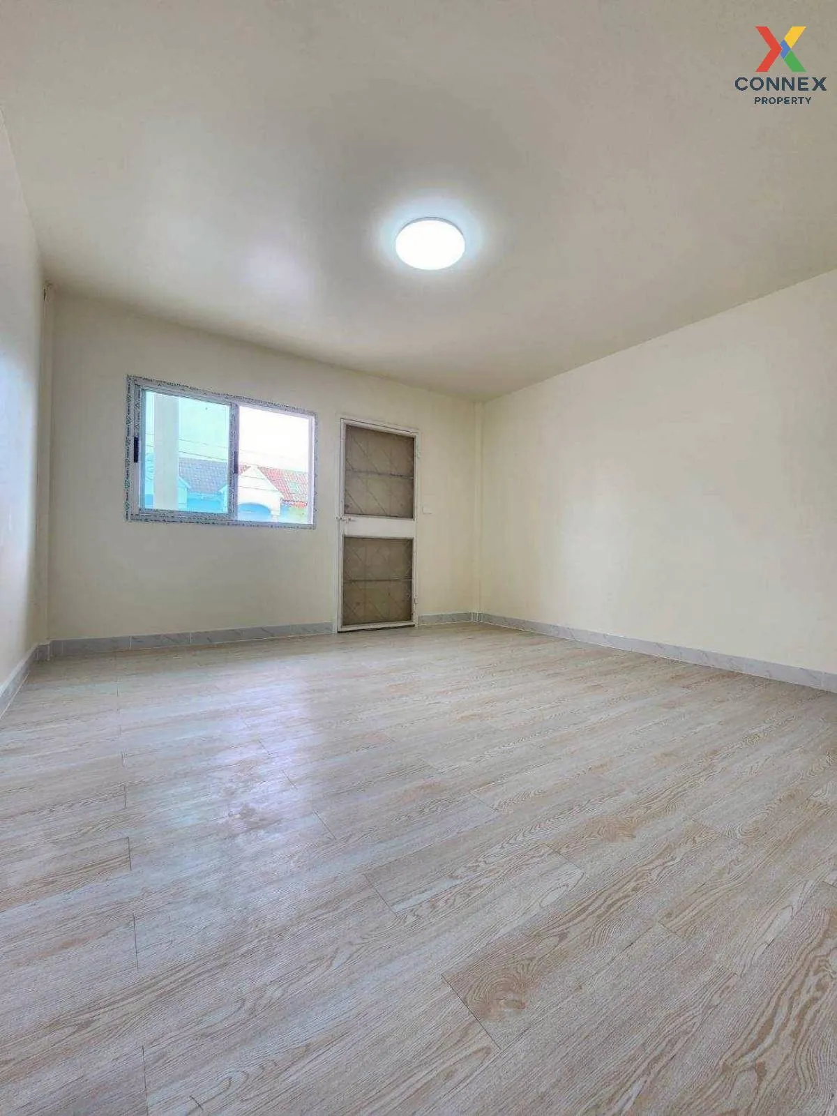 ขายทาวน์เฮ้าส์/ทาวน์โฮม  บ้านภาณุวงศ์​ สุขุมวิท​ 117 บางเมืองใหม่