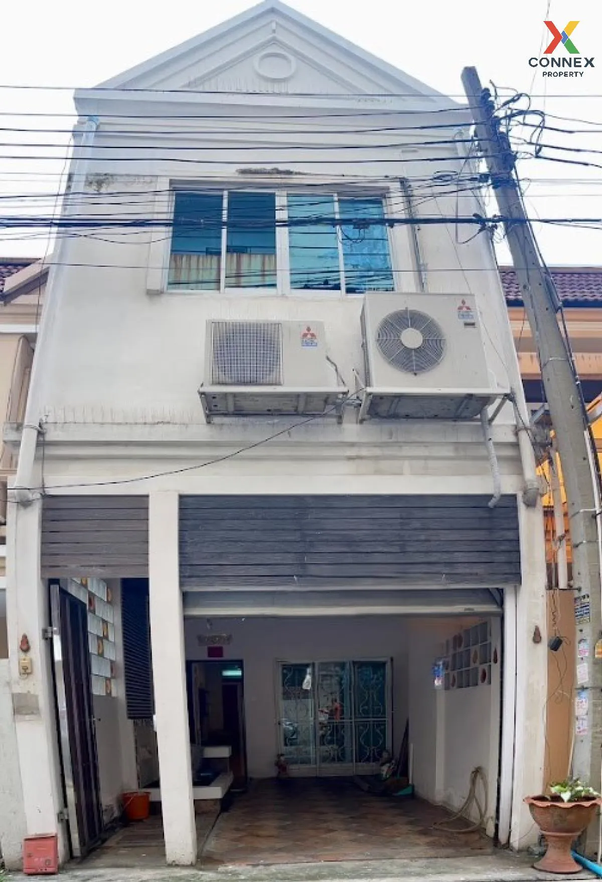 ขายทาวน์เฮาส์  ลาดพร้าว 41 ซอยภาวนา สามเสนนอก เขต ห้วยขวาง กรุงเท 1