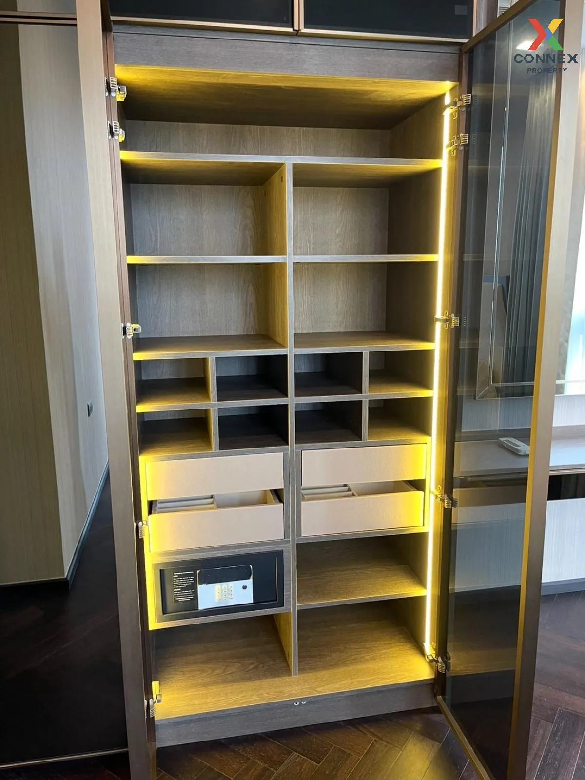 For Rent Condo , The Monument Sanampao , nice view , high floor ,