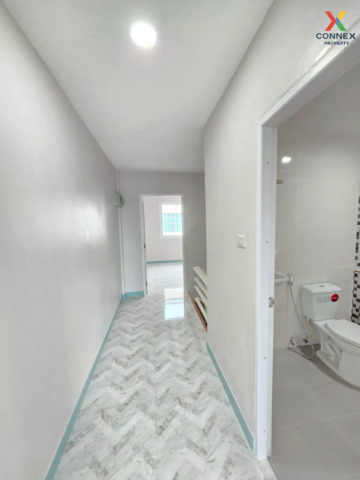 ขายทาวน์เฮ้าส์/ทาวน์โฮม  เดอะ ปาร์ค แอท แฟชั่น คันนายาว เขต บึงกุ