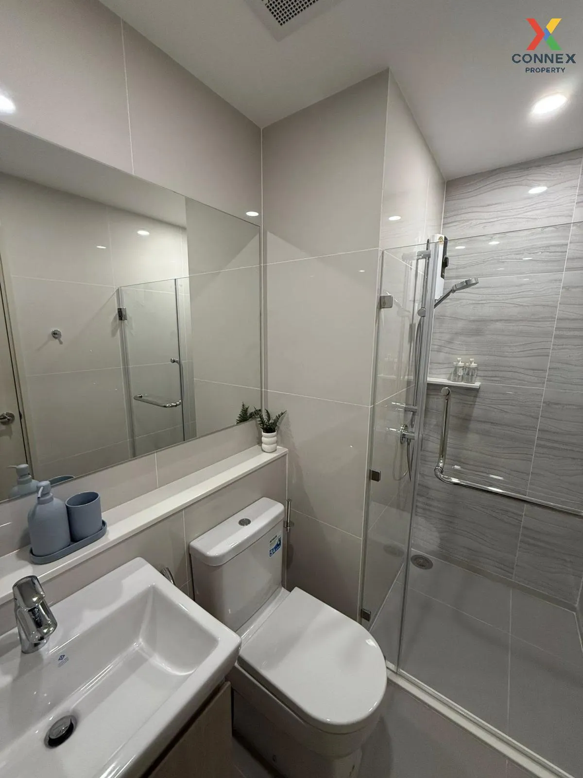 เช่าคอนโด  ไลฟ์ พระราม 4 - อโศก คลองเตย เขต คลองเตย กรุงเทพ CX-12