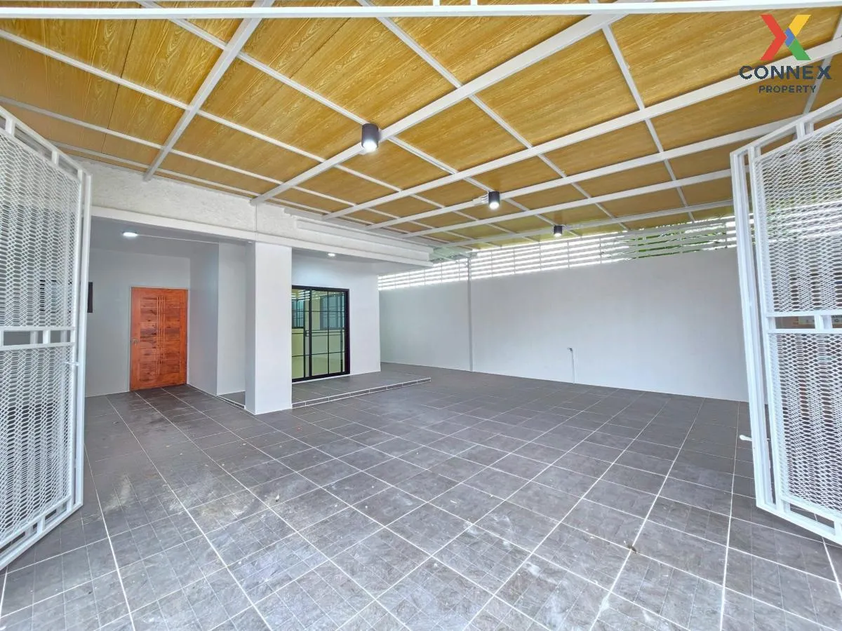 For Sale Townhouse/Townhome  , Baan Pruksa 7 Lamlukka , Lam Luk K