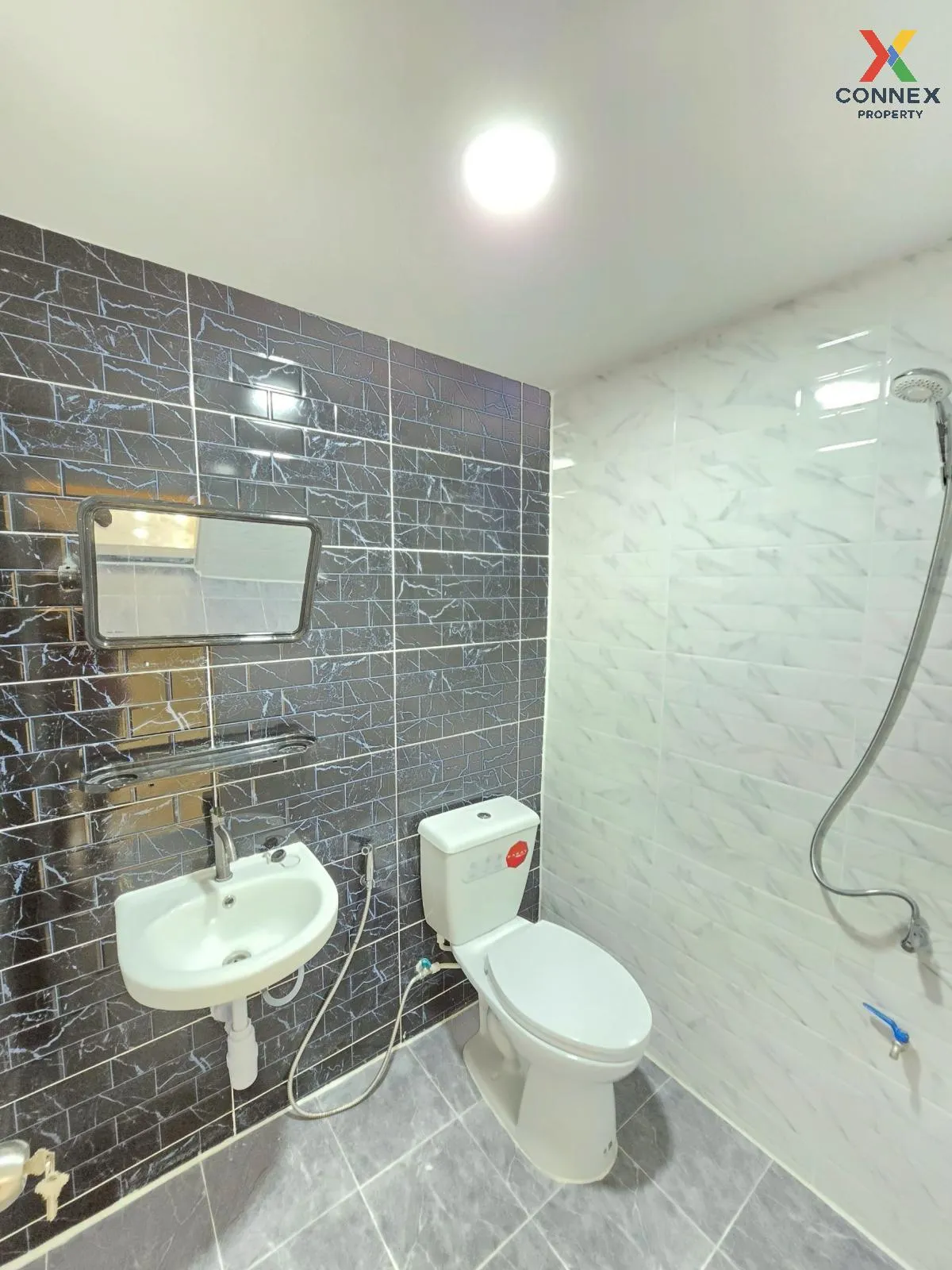 For Sale Townhouse/Townhome  , Baan Pruksa 7 Lamlukka , Lam Luk K