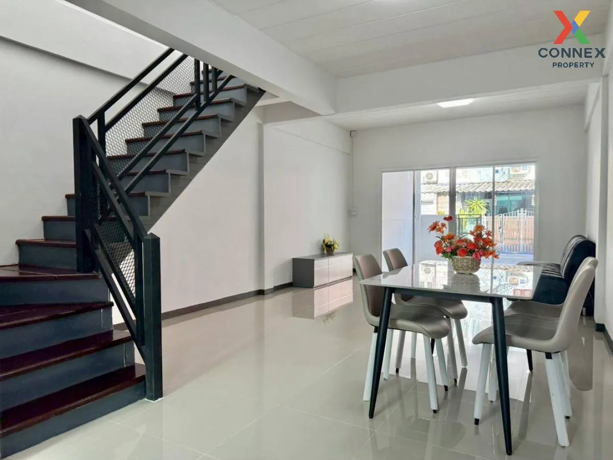 ขายทาวน์เฮ้าส์/ทาวน์โฮม  นันทิชา 2 รีโนเวทใหม่ ไทรน้อย ไทรน้อย นน