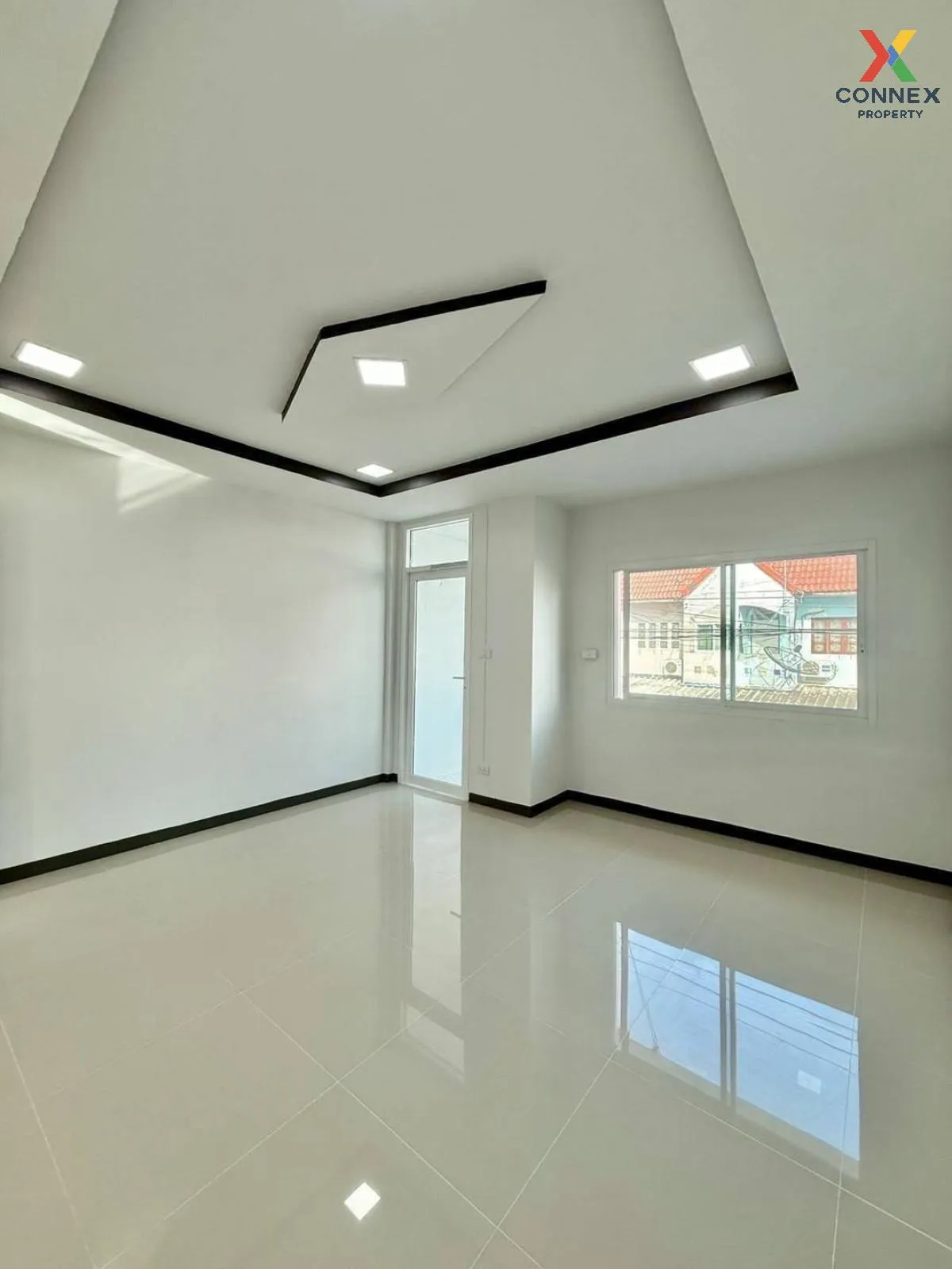 ขายทาวน์เฮ้าส์/ทาวน์โฮม  นันทิชา 2 รีโนเวทใหม่ ไทรน้อย ไทรน้อย นน