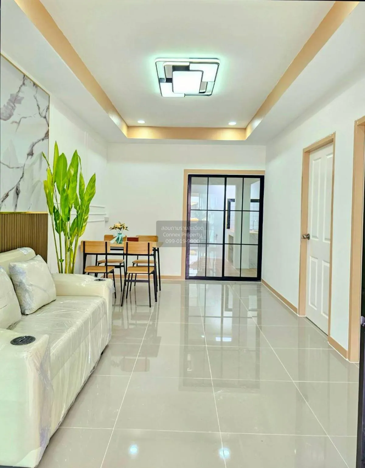 For Sale House , Baan Arsa House 5 , wide frontage , newly renova