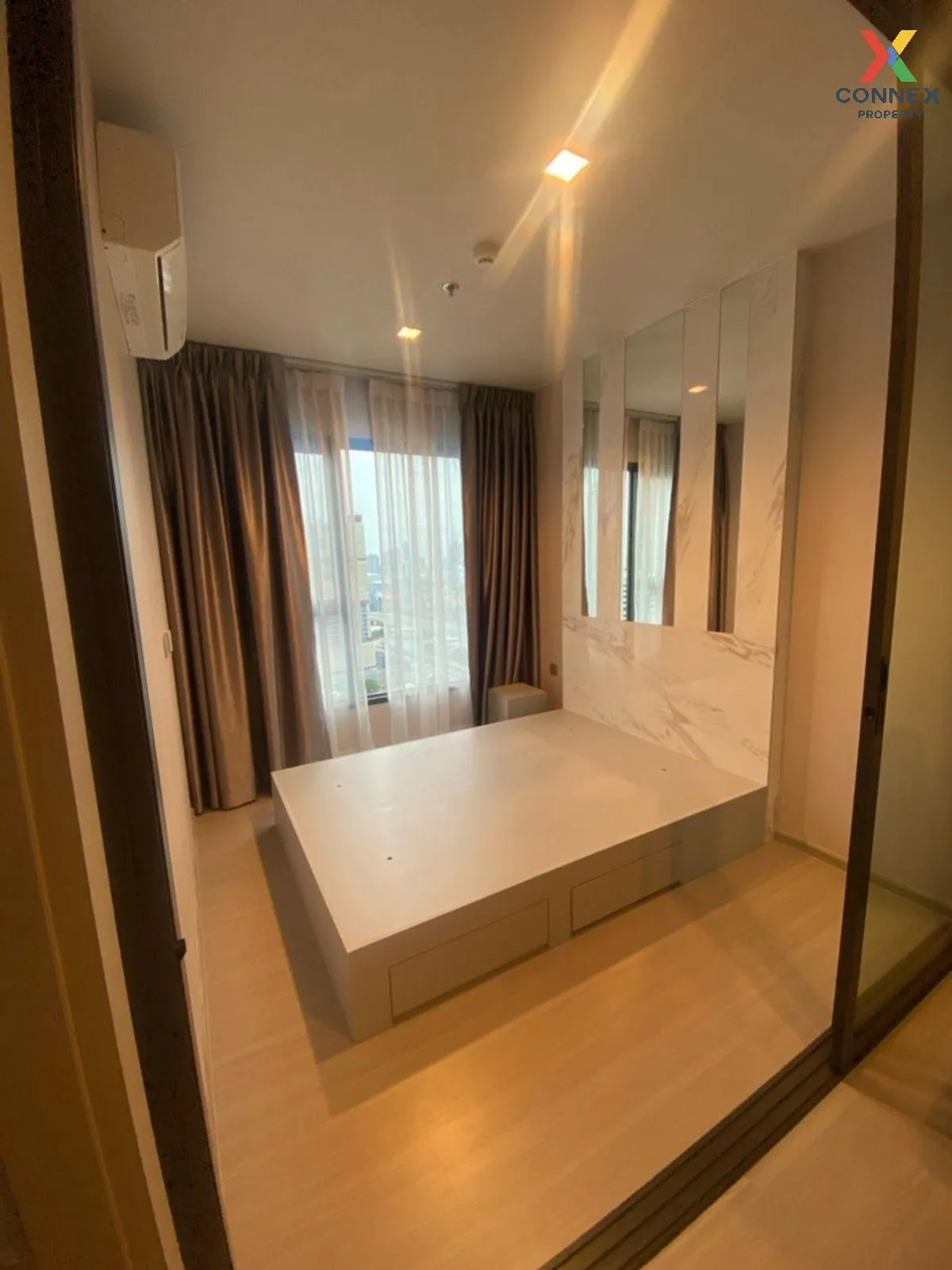 For Rent Condo , Life Asoke - Rama 9 , MRT-Phra Ram 9 , Makkasan 