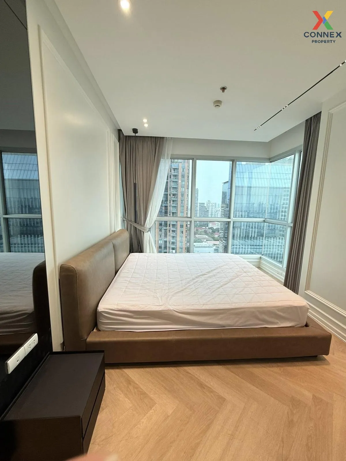 เช่าคอนโด  ดิ แอดเดรส อโศก MRT-เพชรบุรี มักกะสัน เขต ราชเทวี กรุง