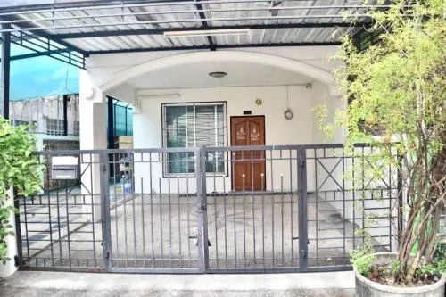 For Sale Townhouse/Townhome  , BAAN KLANG MUANG CHOKCHAI 4 , Lat Phrao , Lat Phrao , Bangkok , CX-125483