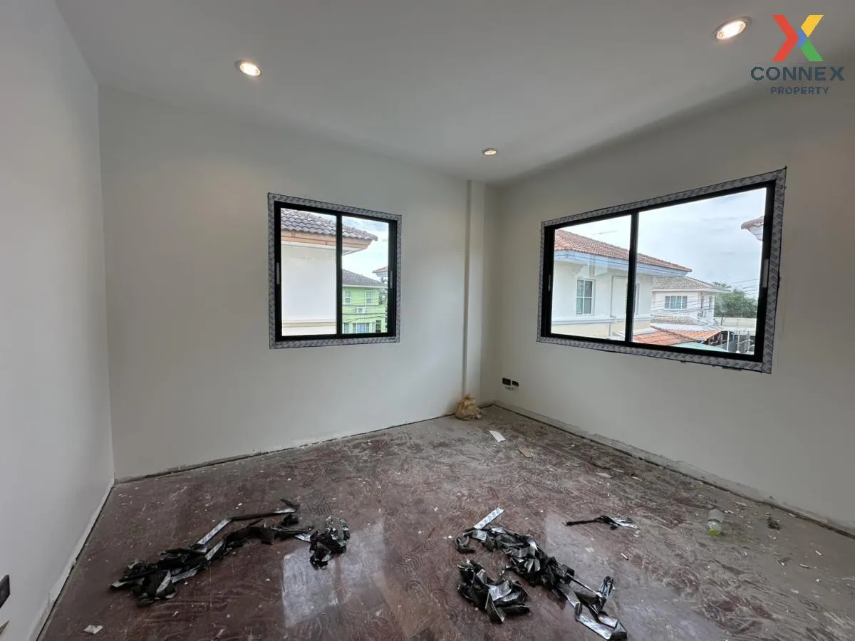 For Sale House , Mantana Phetkasem 81 , Nong Khaem , Nong Khaem ,