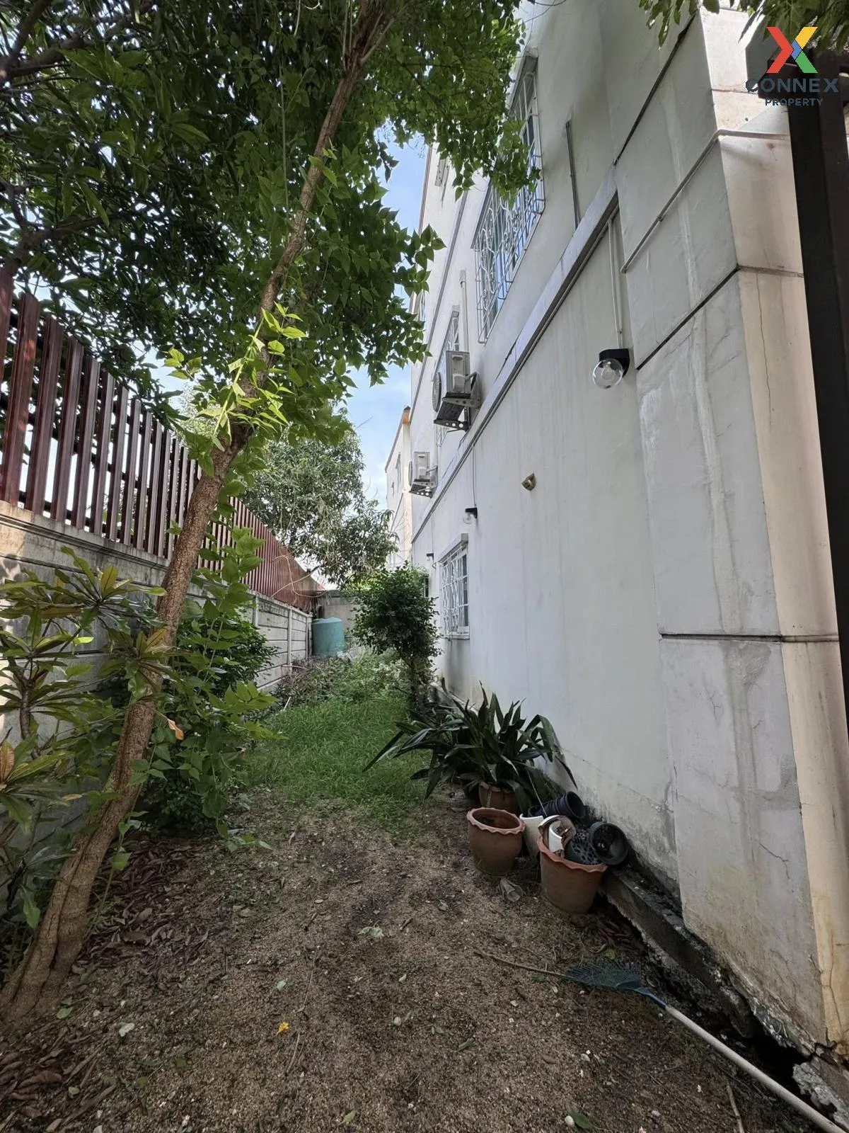 ขายทาวน์เฮ้าส์/ทาวน์โฮม  โกลเด้น ทาวน์ ลาดพร้าว-เกษตรนวมินทร์ ห้อ 3