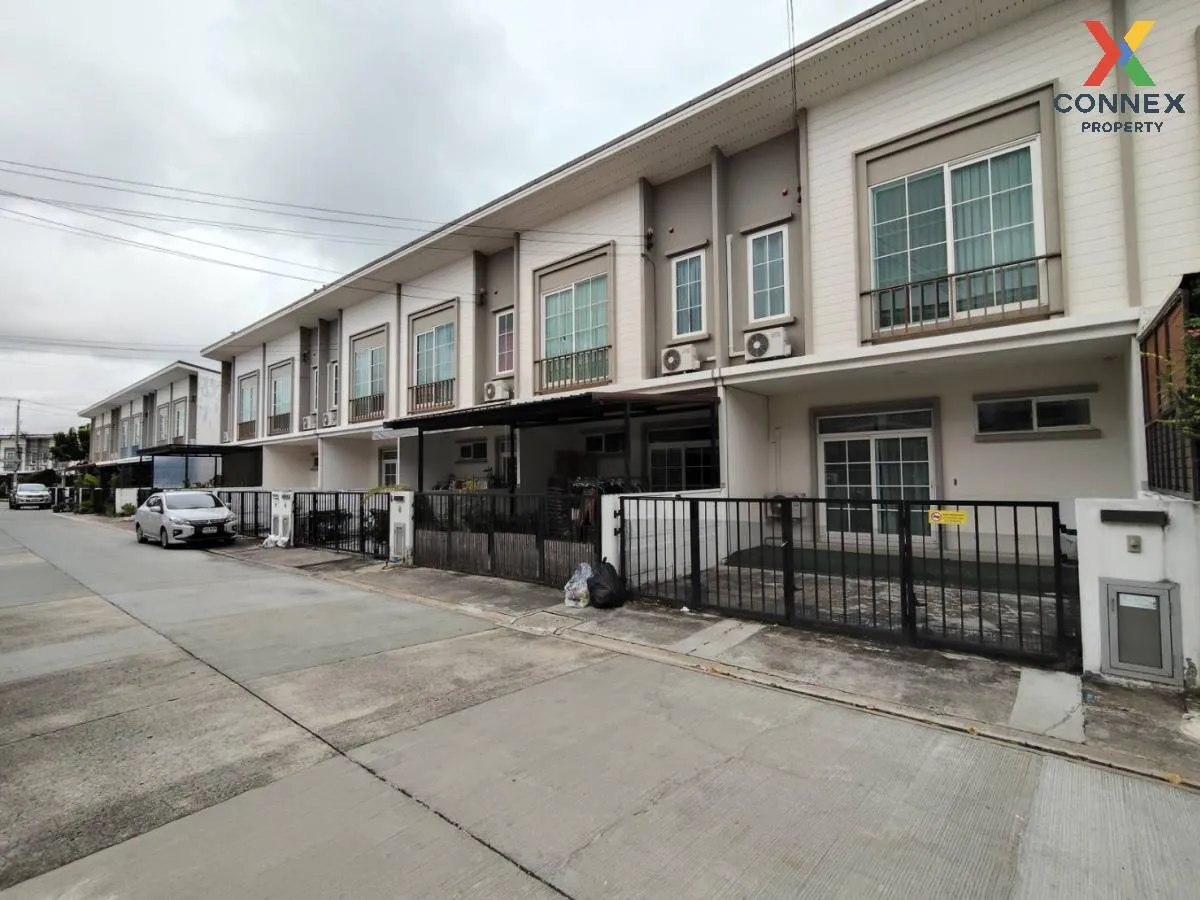 For Sale Townhouse/Townhome  , Q District Suksawat 76 , Bang Chak 2