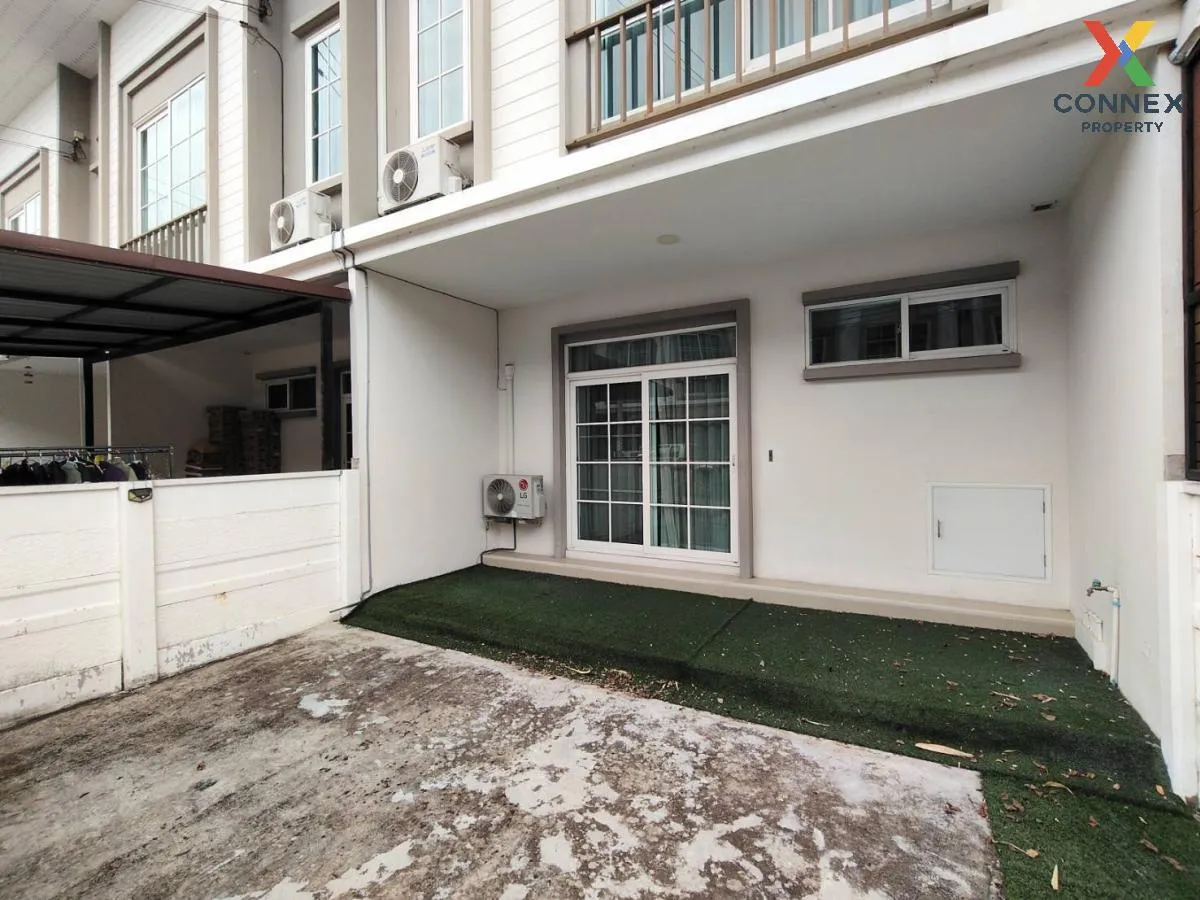 For Sale Townhouse/Townhome  , Q District Suksawat 76 , Bang Chak