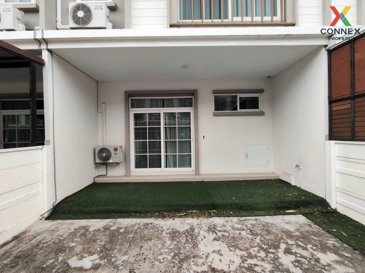 For Sale Townhouse/Townhome  , Q District Suksawat 76 , Bang Chak