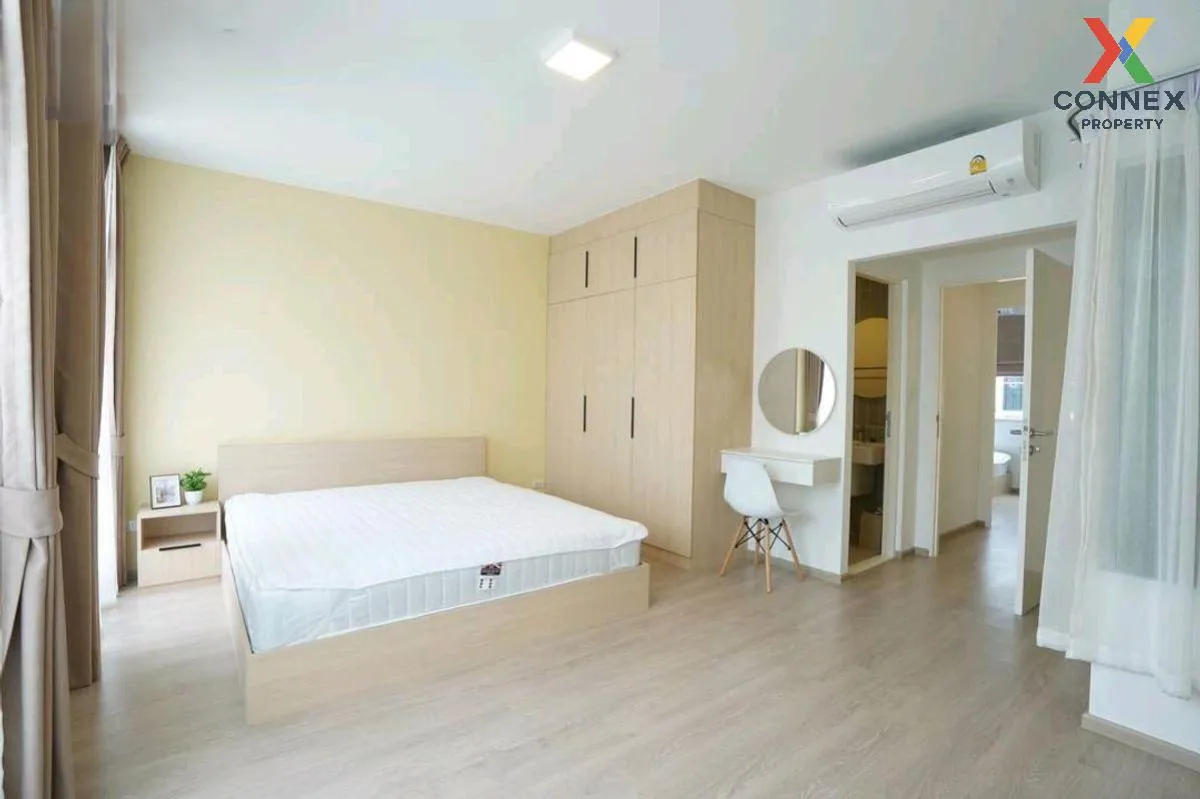 For Sale Townhouse/Townhome  , Indy 4 Bangna Km.7 , MRT-Sri Beari 4