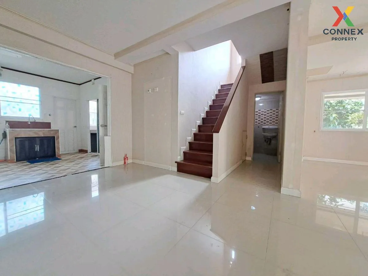 For Sale House , Supalai Parkville Romklao - Suvarnabhumi , MRT-M 4