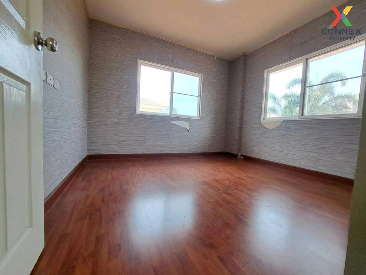 For Sale House , Supalai Parkville Romklao - Suvarnabhumi , MRT-M