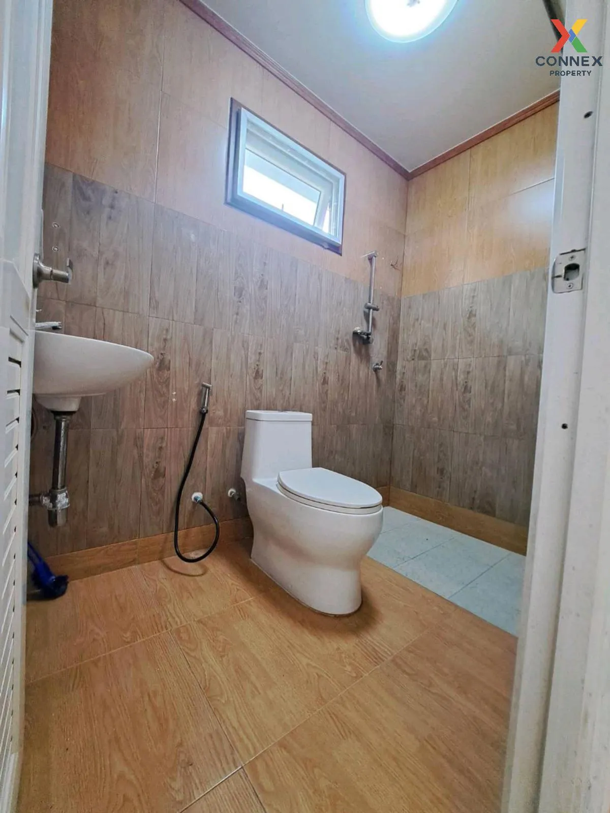 For Sale House , Supalai Parkville Romklao - Suvarnabhumi , MRT-M