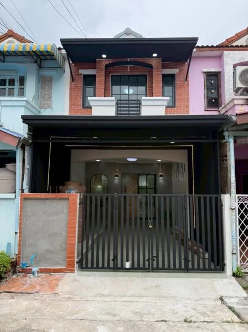 For Sale Townhouse/Townhome  , K.C. Ramintra 8 , newly renovated , Sam Wa Tawan Tok , Khlong Sam Wa , Bangkok , CX-125544