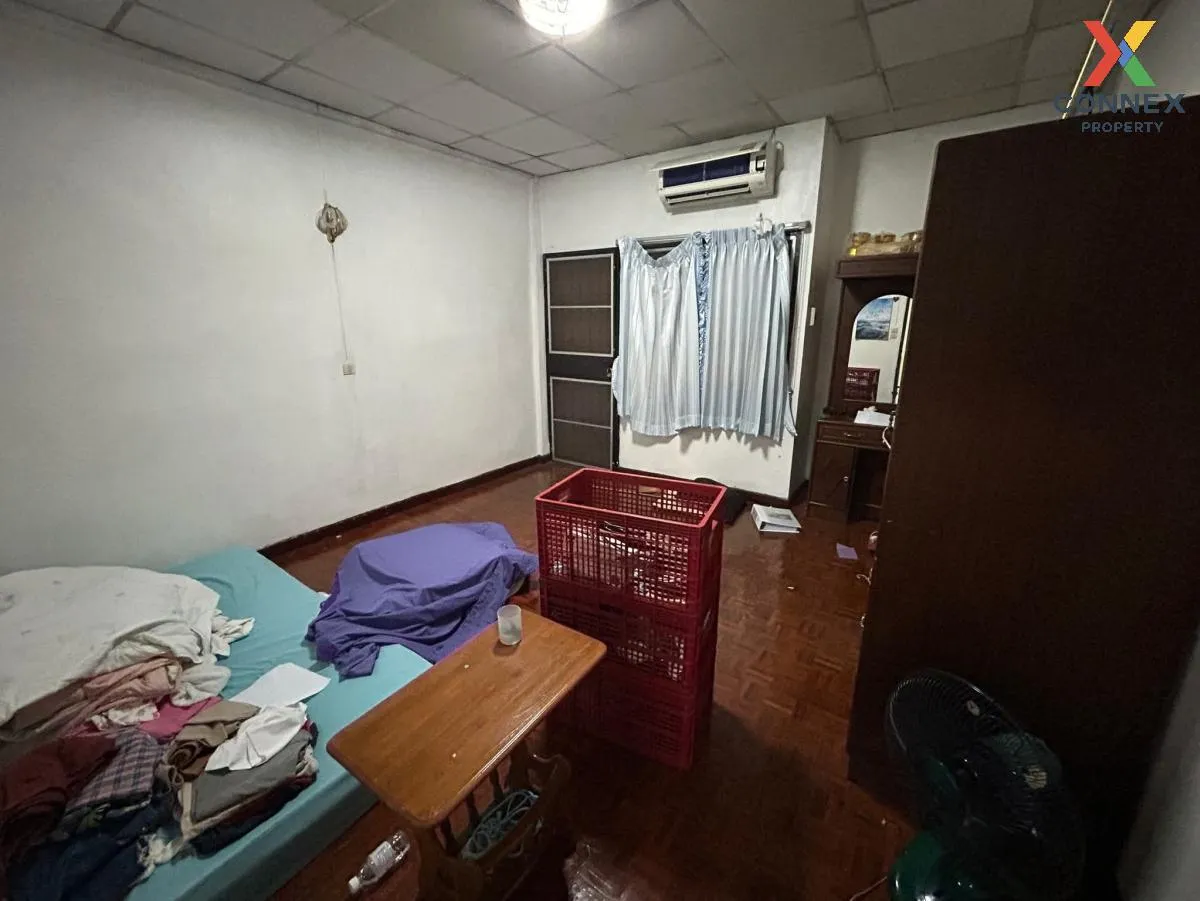 For Sale Townhouse/Townhome  , Baan Rom Pho 2 , MRT-Sri Thepha , 