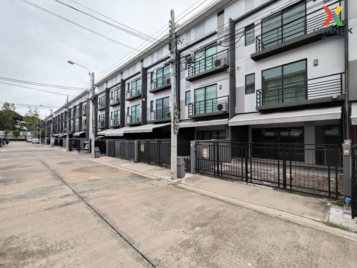 For Sale Townhouse/Townhome  , Baan Klang Muang Suksawat , Bang P 3