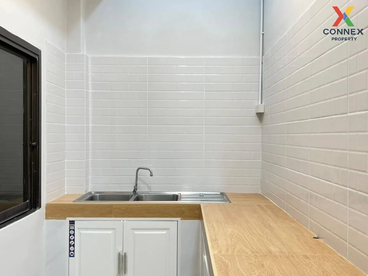 For Sale Townhouse/Townhome  , Nuttakarn Phetkasem 112 , newly re For Sale Townhouse/Townhome  , Nuttakarn Phetkasem 112 , newly re