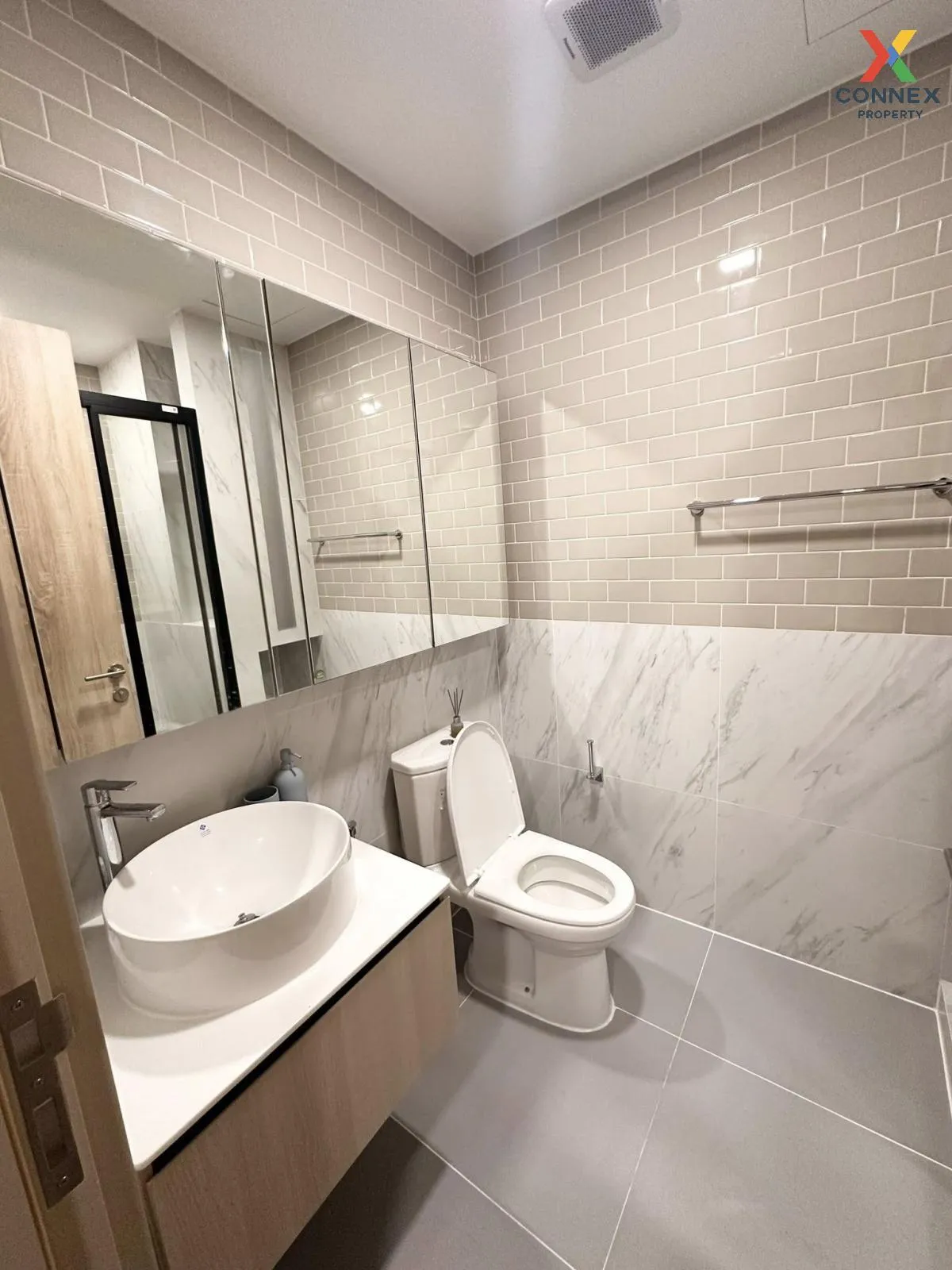 เช่าคอนโด  เอ็กซ์ที พญาไท BTS-พญาไท ถนนพญาไท เขต ราชเทวี กรุงเทพ 