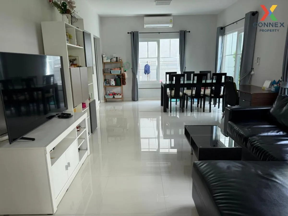 For Sale House , Chaiyaphruek ChatuChot - Watcharapol , wide fron