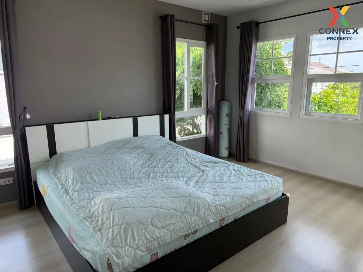 For Sale House , Chaiyaphruek ChatuChot - Watcharapol , wide fron