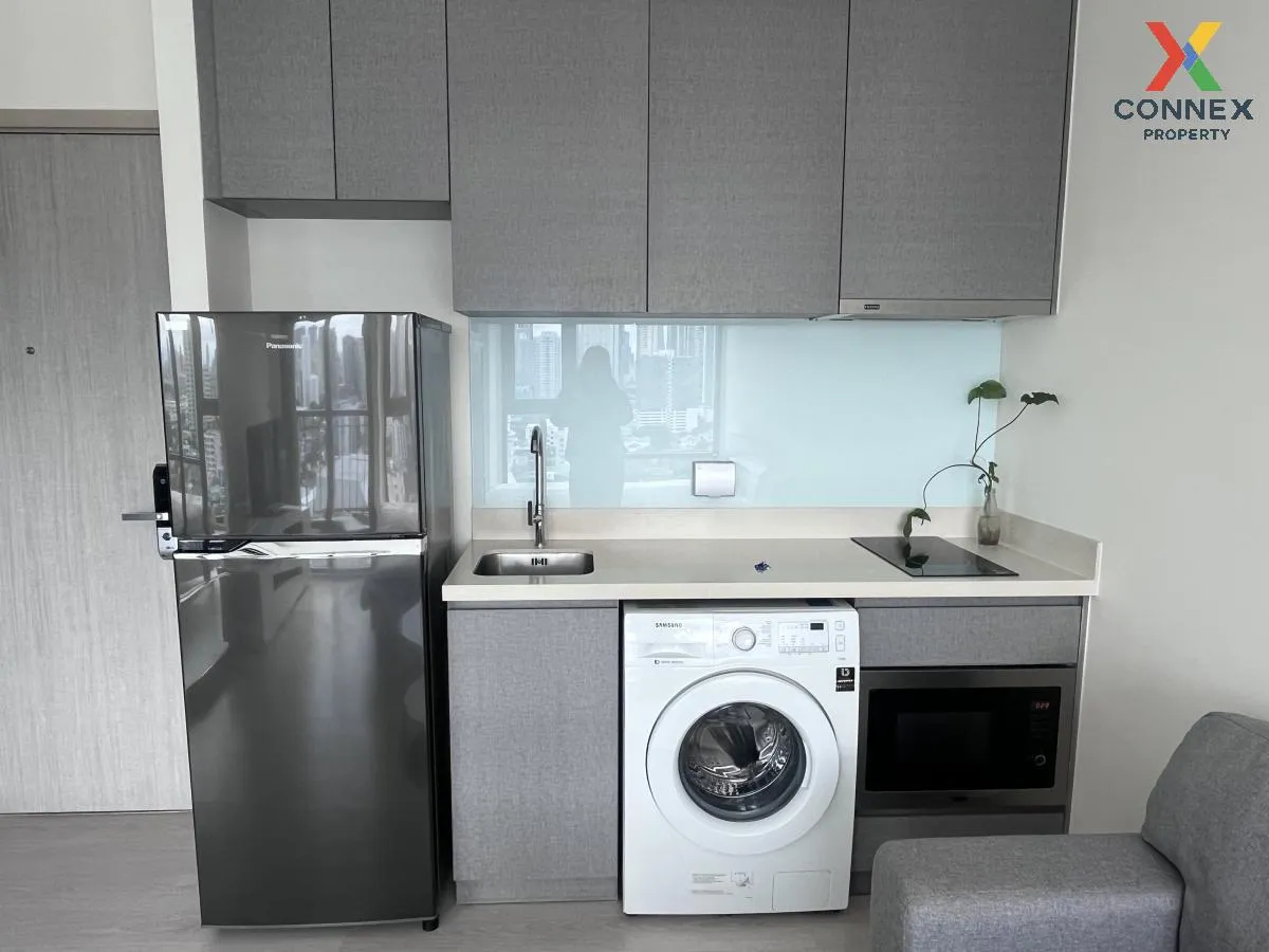 For Rent Condo , Rhythm Sukhumvit 36-38 , high floor , BTS-Thong  3