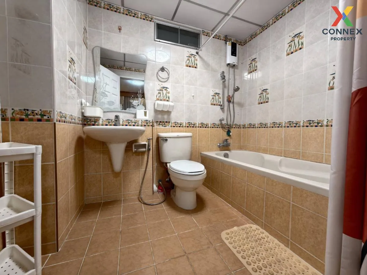 เช่าคอนโด  เดอะ พาร์คแลนด์ บางนา MRT-ศรีเอี่ยม (สายสีเหลือง) บางน