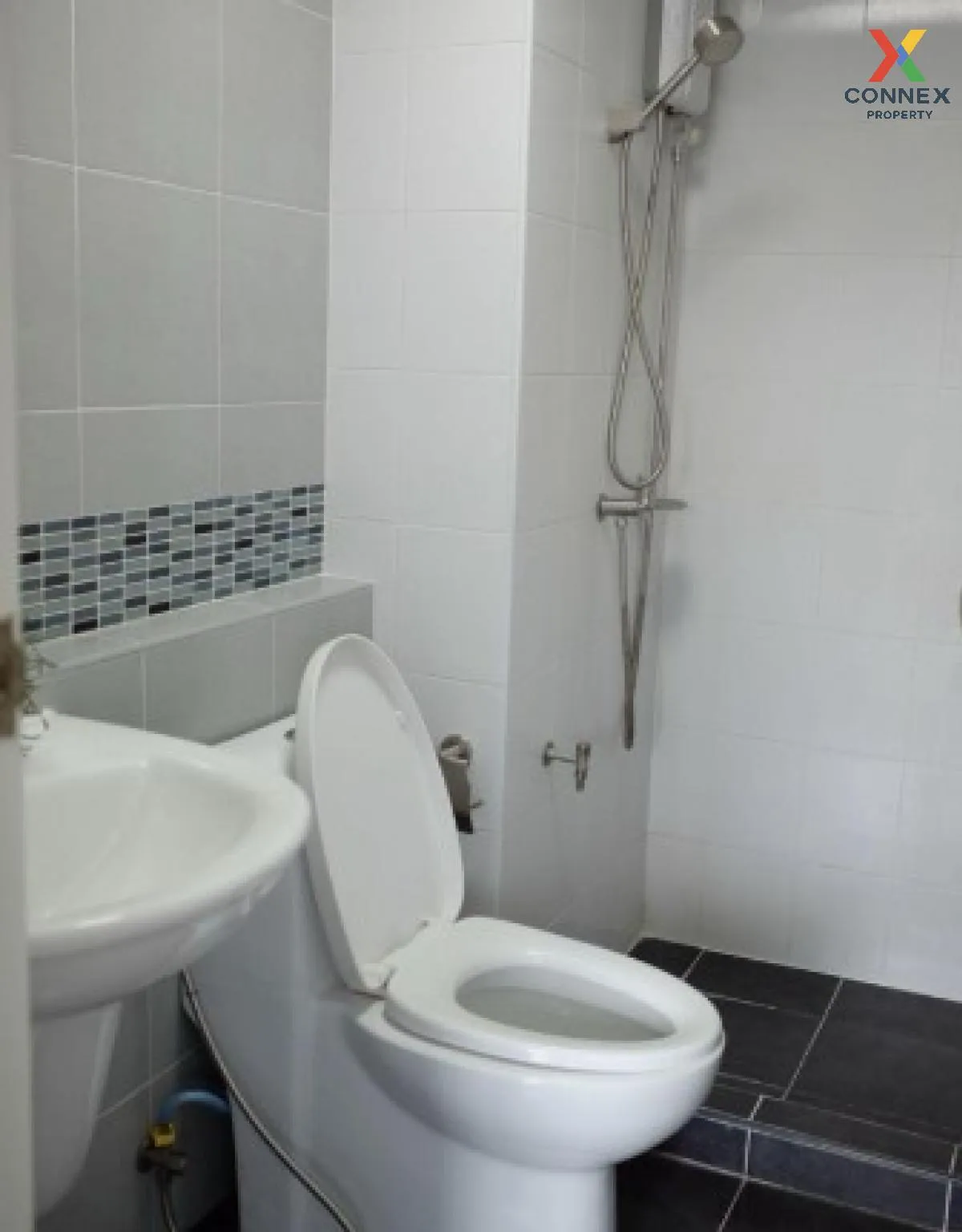 ขายคอนโด  ดีคอนโด อ่อนนุช – สุวรรณภูมิ ลาดกระบัง เขต ลาดกระบัง กร