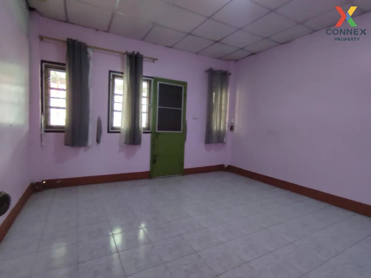 For Sale Townhouse/Townhome  , Baan Suksan 7 , Lak Song , Bang Kh