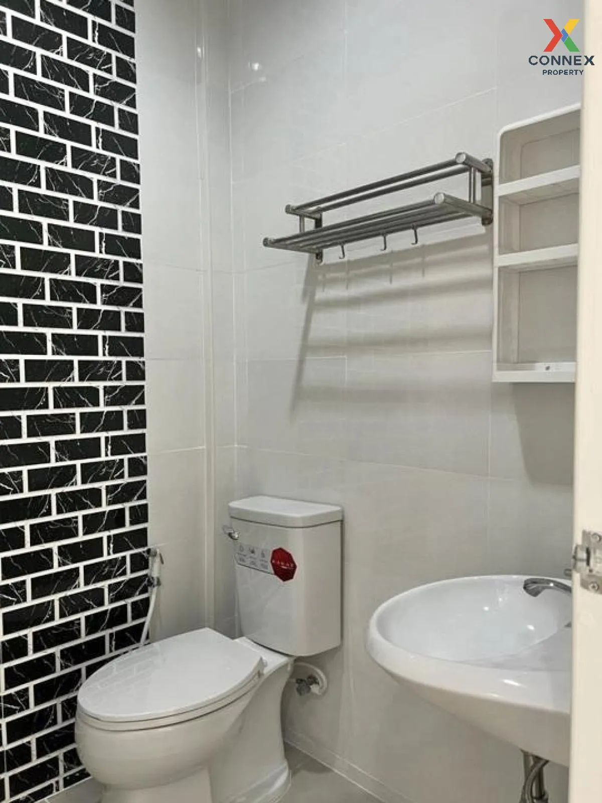 ขายทาวน์เฮ้าส์/ทาวน์โฮม  บ้านเรือนสุข 2 ลำผักกูด ธัญบุรี ปทุมธานี