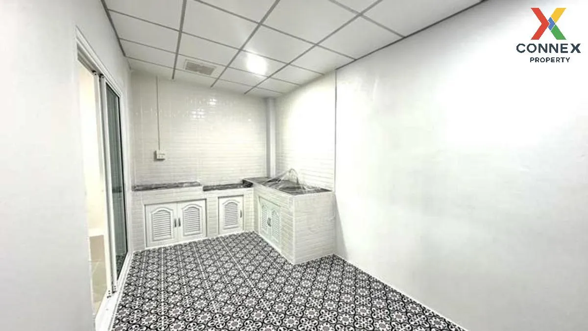 For Sale Townhouse/Townhome  , The Colors Rangsit-Klong 4 , Lat S For Sale Townhouse/Townhome  , The Colors Rangsit-Klong 4 , Lat S