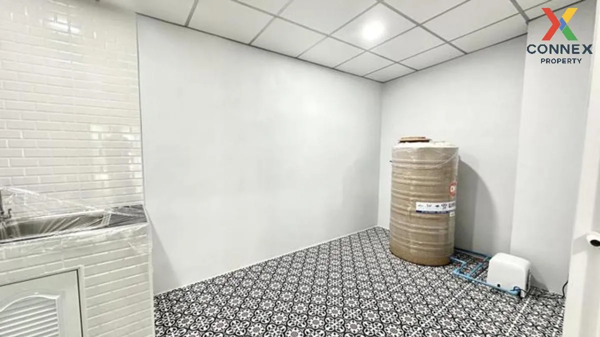 For Sale Townhouse/Townhome  , The Colors Rangsit-Klong 4 , Lat S For Sale Townhouse/Townhome  , The Colors Rangsit-Klong 4 , Lat S