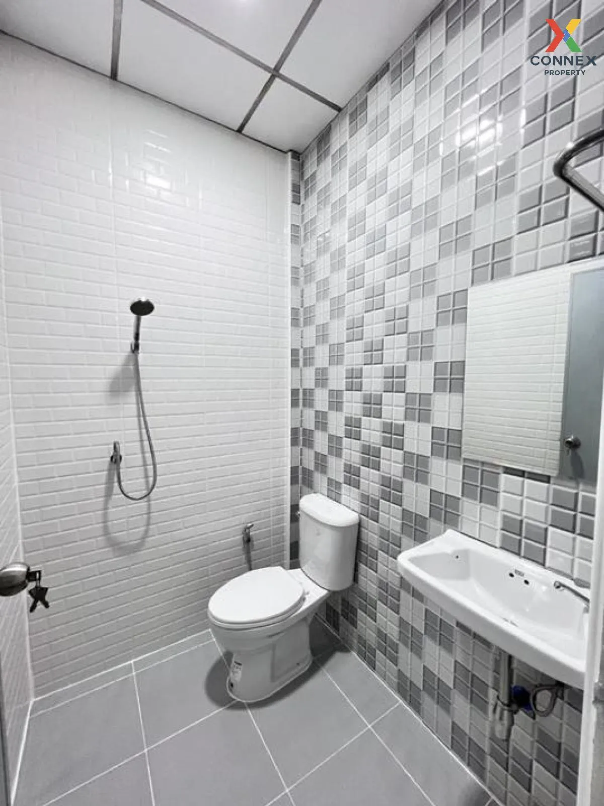 For Sale Townhouse/Townhome  , Baan Porn Romyen Villa , BTS-Khu K