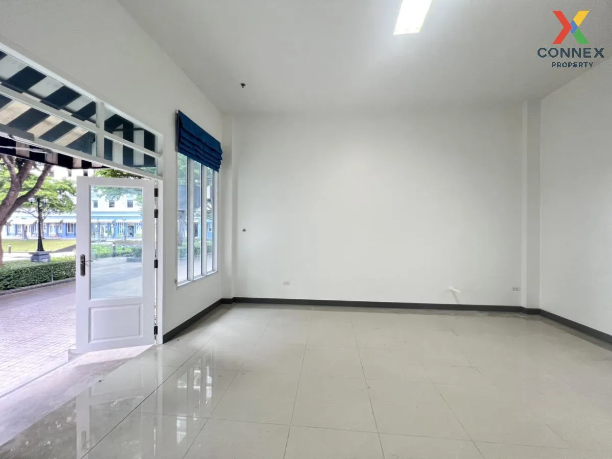 For Sale Condo , Chapter One Modern Dutch , nice view , river vie 3