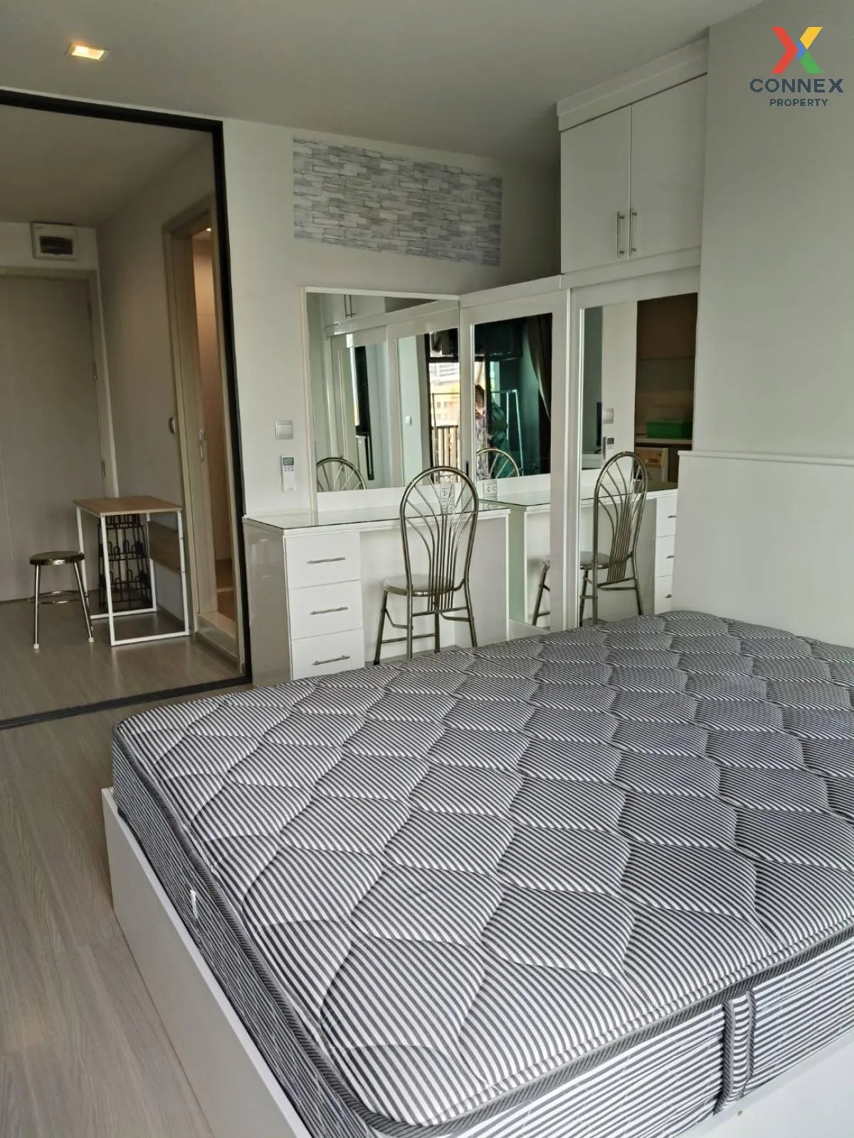 เช่าคอนโด  ไลฟ์ ลาดพร้าว BTS-ห้าแยกลาดพร้าว จอมพล  เขต จตุจักร กร