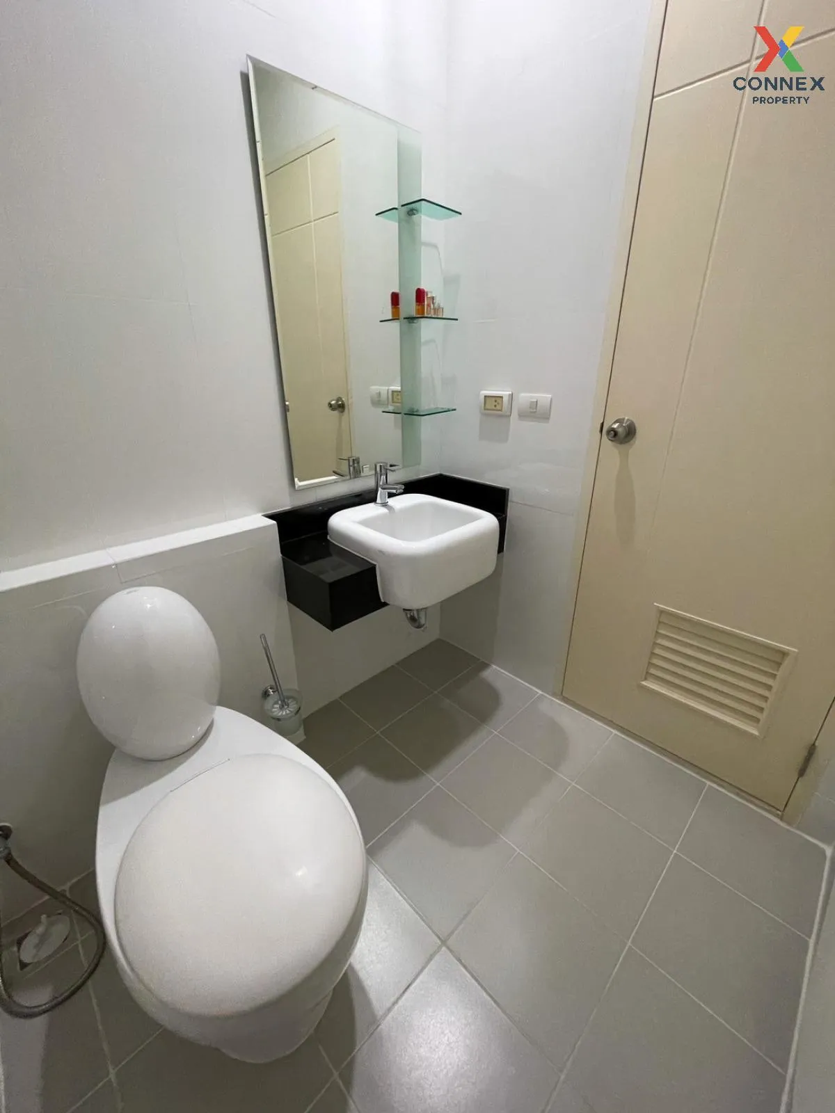 For Sale Condo , Astro Chaeng Wattana , nice view , high floor , 