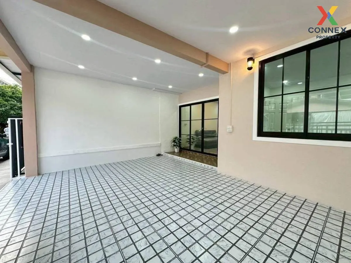 ขายทาวน์เฮ้าส์/ทาวน์โฮม  บ้านพฤกษา 3 บางบัวทอง รีโนเวทใหม่ บางคูร 4