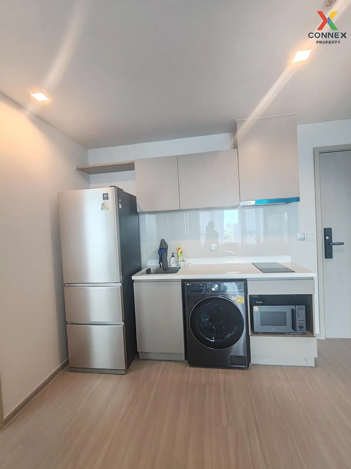 For Rent Condo , Life Ladprao , corner unit , newly renovated , B 2