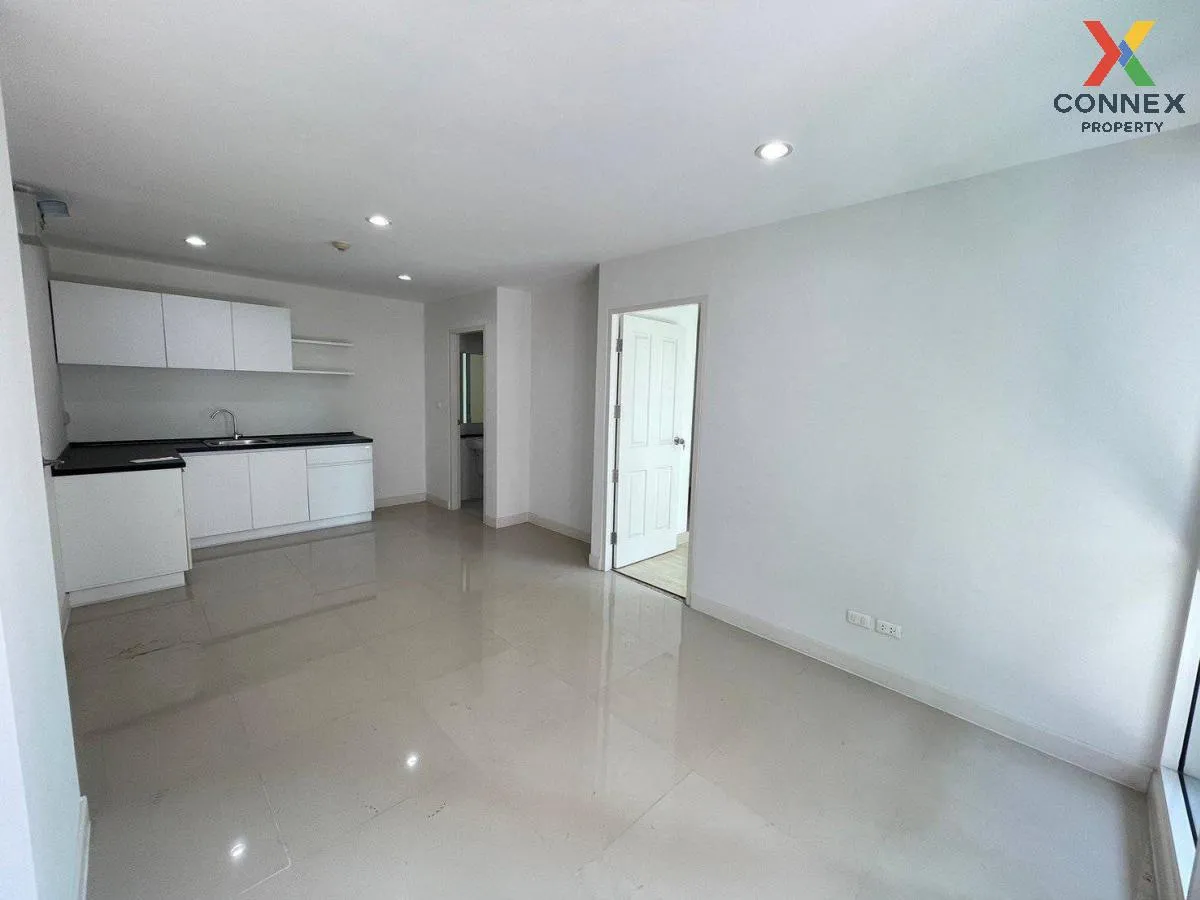 ขายคอนโด  ลีโว ลาดพร้าว 18 เฟส 2 จอมพล  เขต จตุจักร กรุงเทพ CX-12