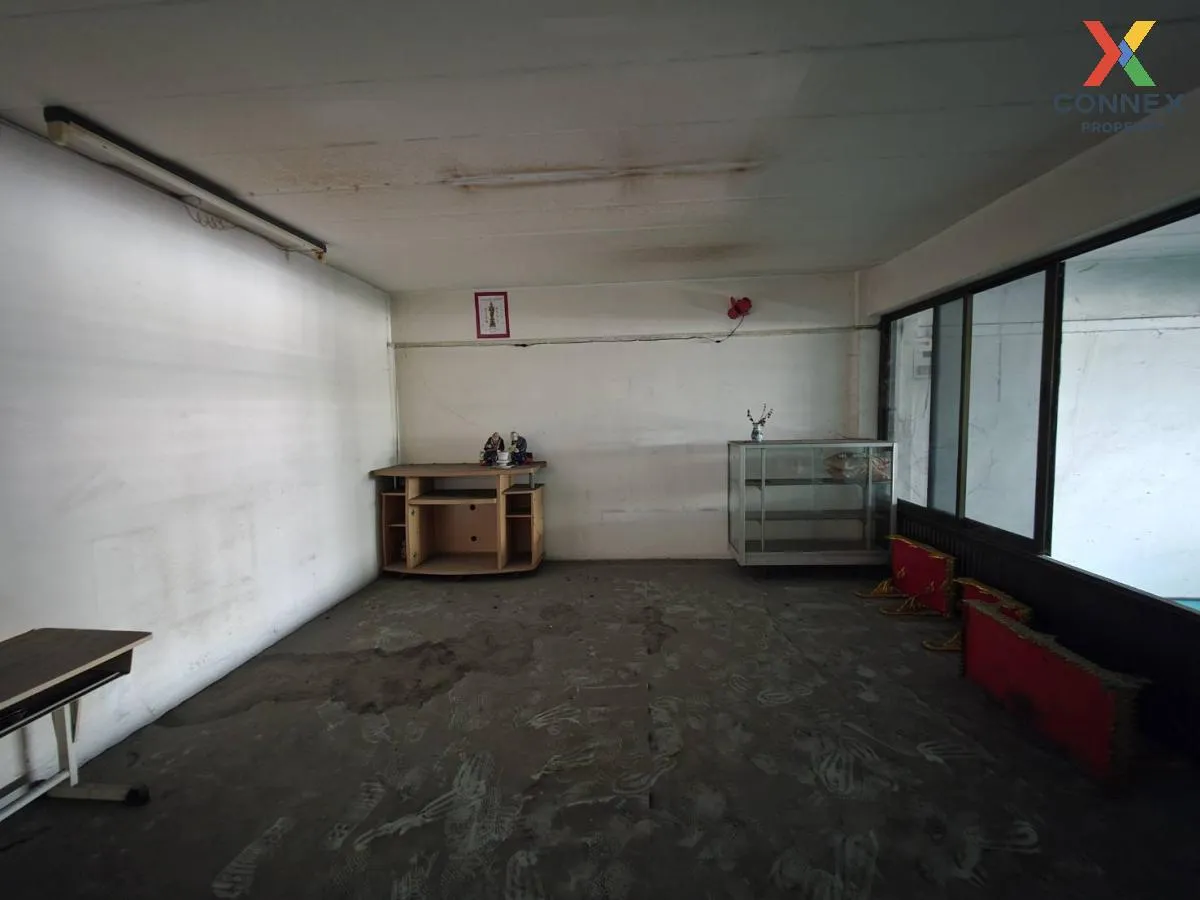 ขายอาคารพาณิชย์ 3 ชั้น พื้นที่ 139.4 ตารางวา หนองแขม กรุงเทพมหานค