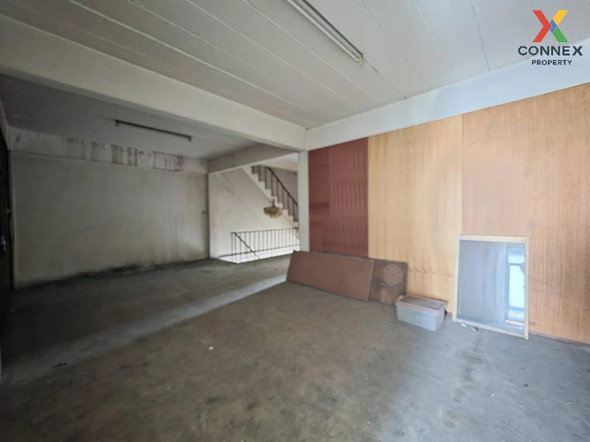 ขายอาคารพาณิชย์ 3 ชั้น พื้นที่ 139.4 ตารางวา หนองแขม กรุงเทพมหานค