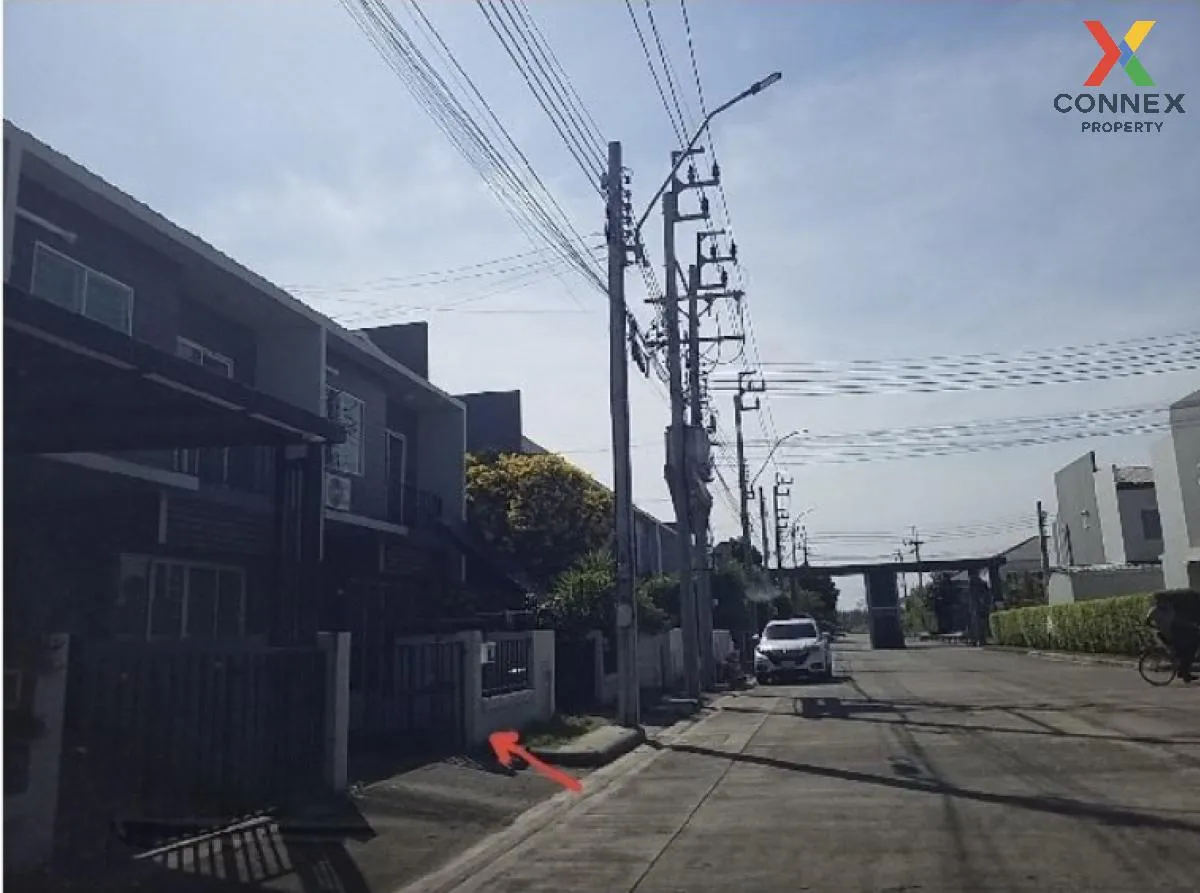 ขายทาวน์เฮ้าส์/ทาวน์โฮม  เดอะ คัลเลอร์ส วงแหวนฯ - รามอินทรา 2 บาง 3